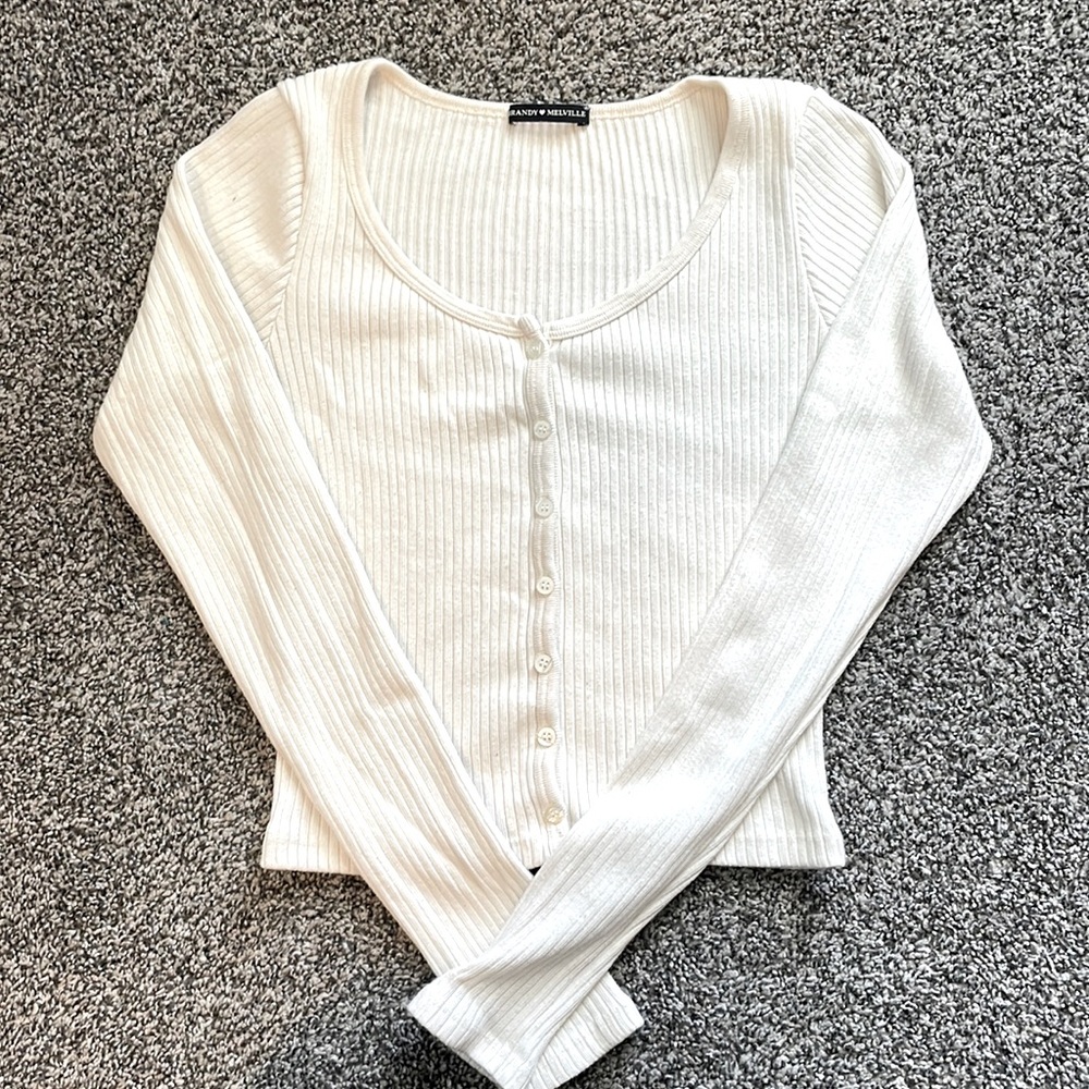 Small cropped long-sleeved Brandy and Melville shirt